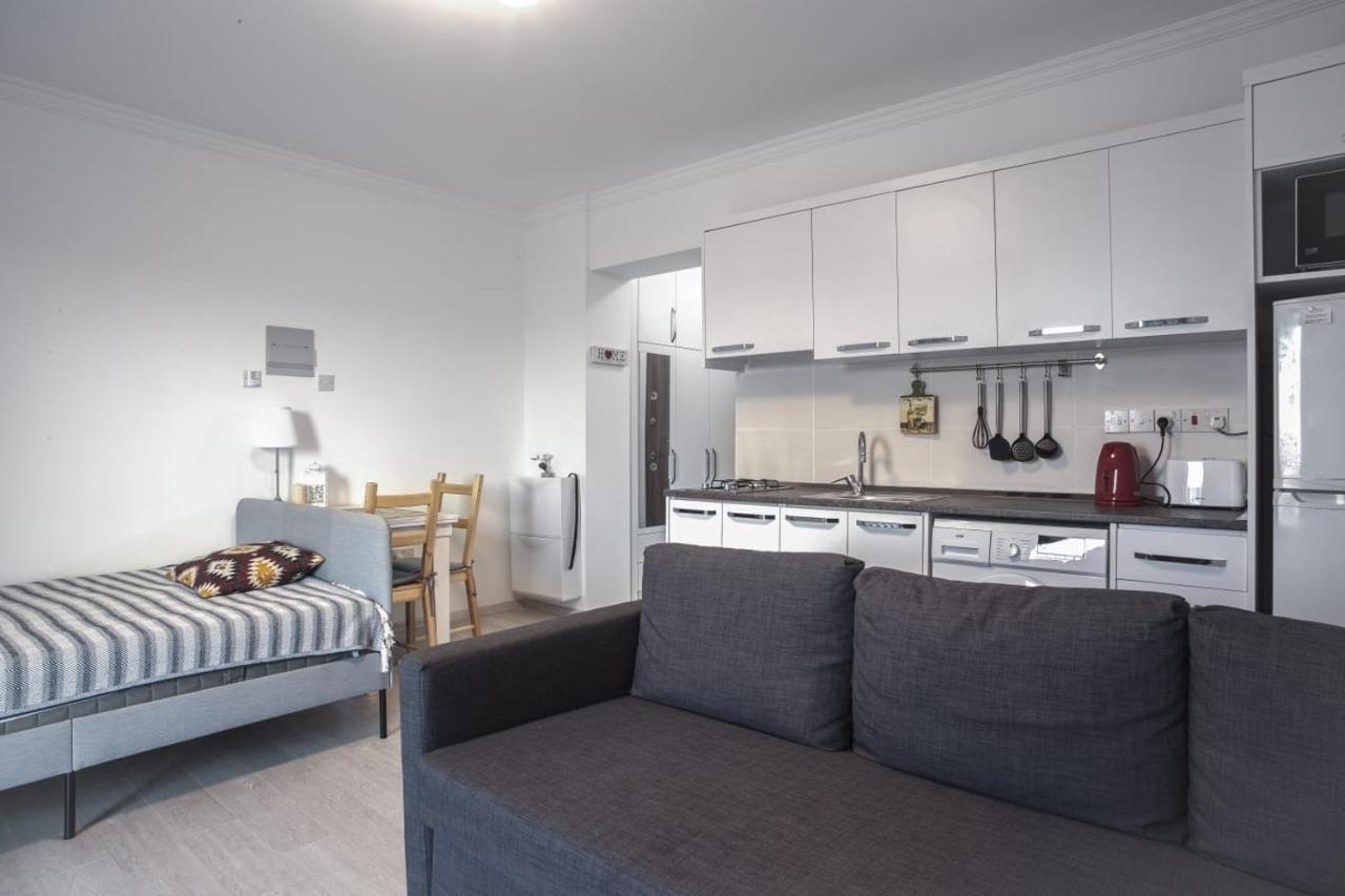 Royal Life Residence Poseidon Studio Trikomo Zewnętrze zdjęcie