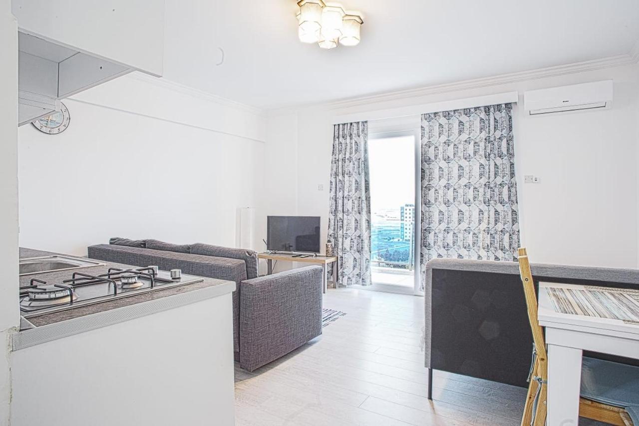 Royal Life Residence Poseidon Studio Trikomo Zewnętrze zdjęcie